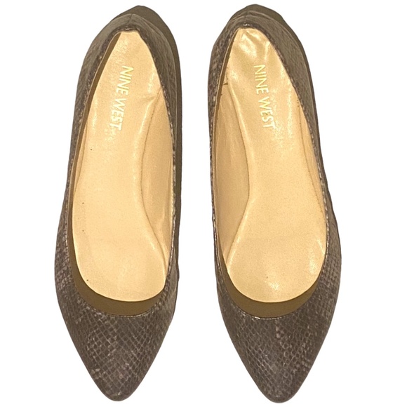 Nine West snakeskin pointed toe  ballet flats. Sz 6.5 - Picture 1 of 16